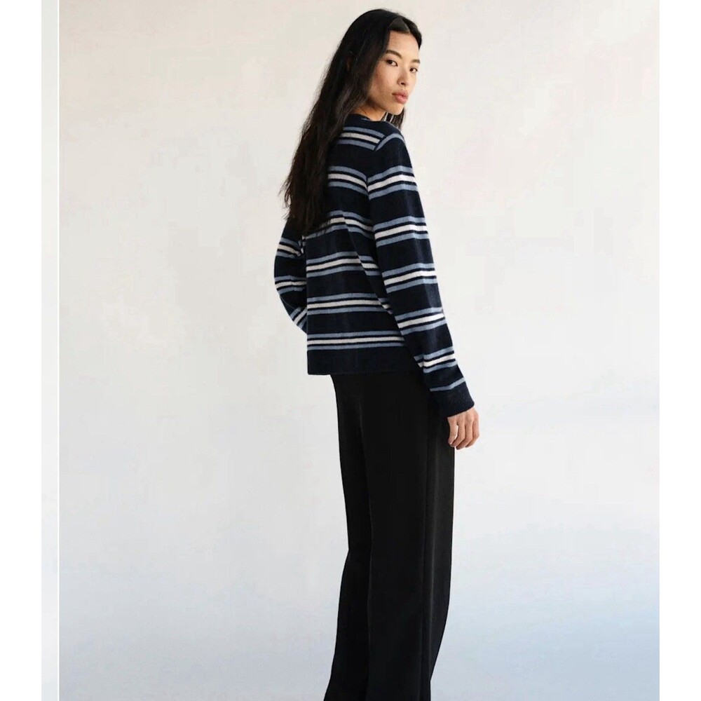 Reformation Cashmere Stripped Blue Boyfriend Sweater Size S - Picture 3 of 7